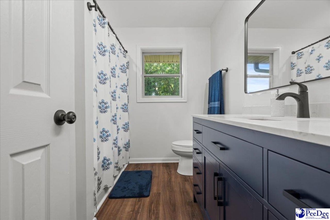 136 Chester Park Circle Photo 12