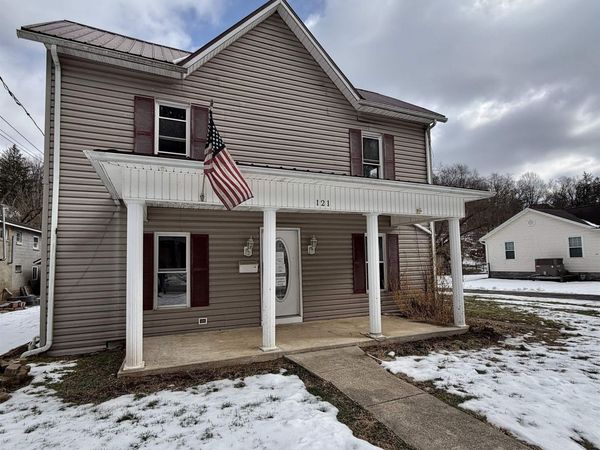 121 Valley Street, Salem, WV 26426
