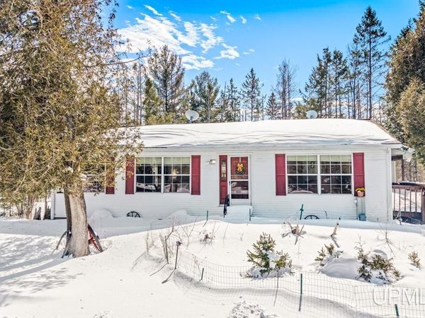 N16184 Frenchtown Road, Meyer Twp, MI 49847