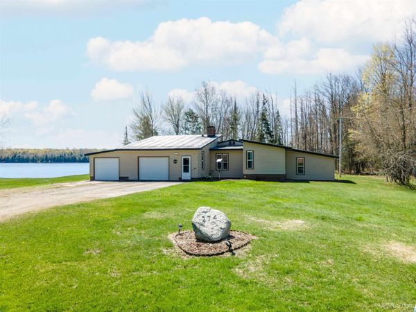 274 N Angeli Road, Iron River Twp, MI 49935