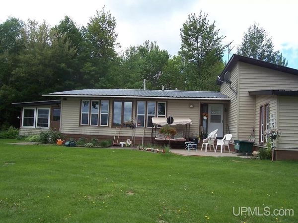 274 N Angeli Road, Iron River Twp, MI 49935