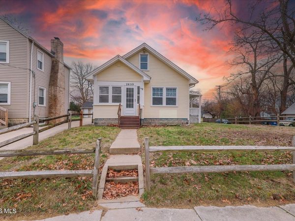 2659 Oak Grove Place, Toledo, OH 43613