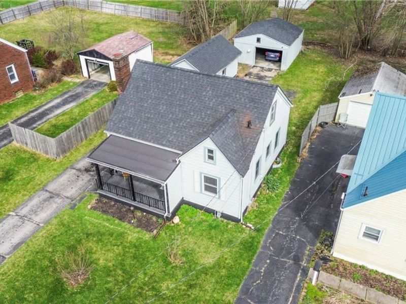 121 Princess Street, Campbell, OH 44405 Photo 12