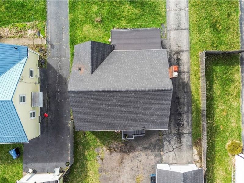 121 Princess Street, Campbell, OH 44405 Photo 14