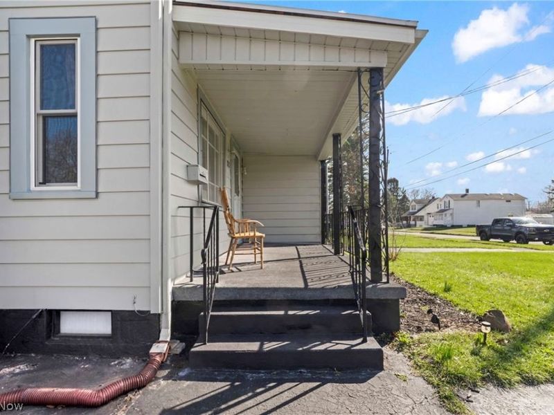 121 Princess Street, Campbell, OH 44405 Photo 16