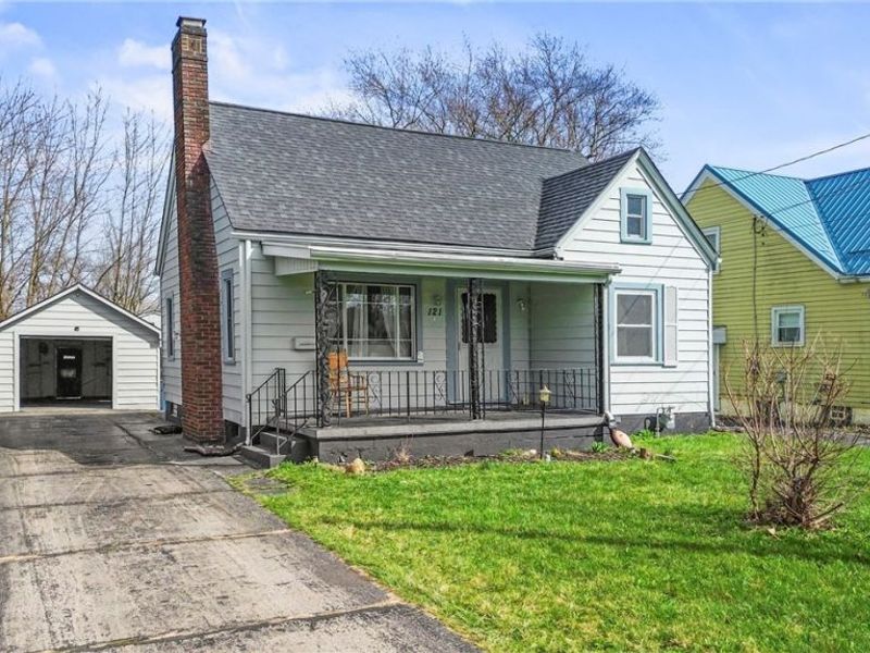 121 Princess Street, Campbell, OH 44405 Photo 4