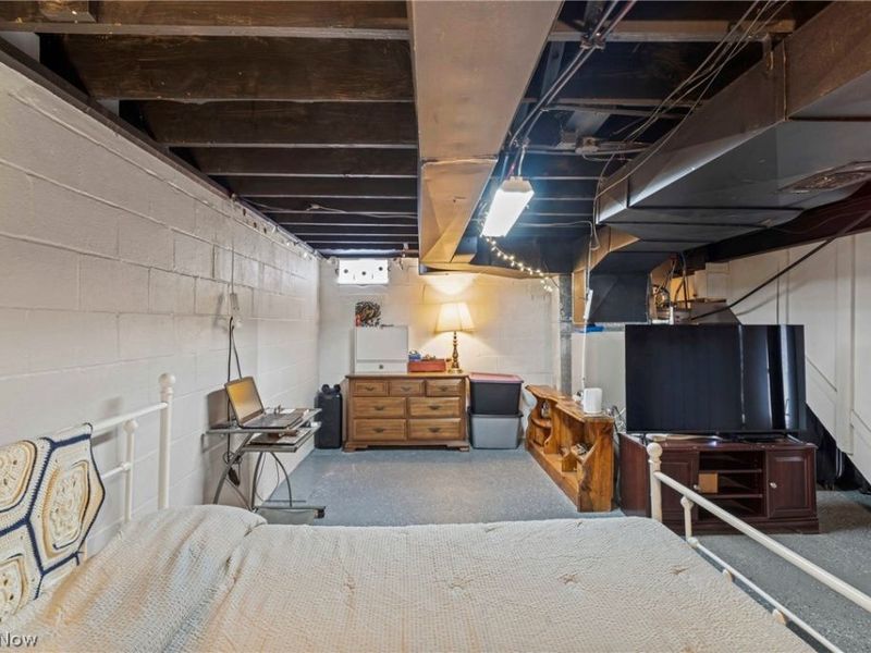 121 Princess Street, Campbell, OH 44405 Photo 40