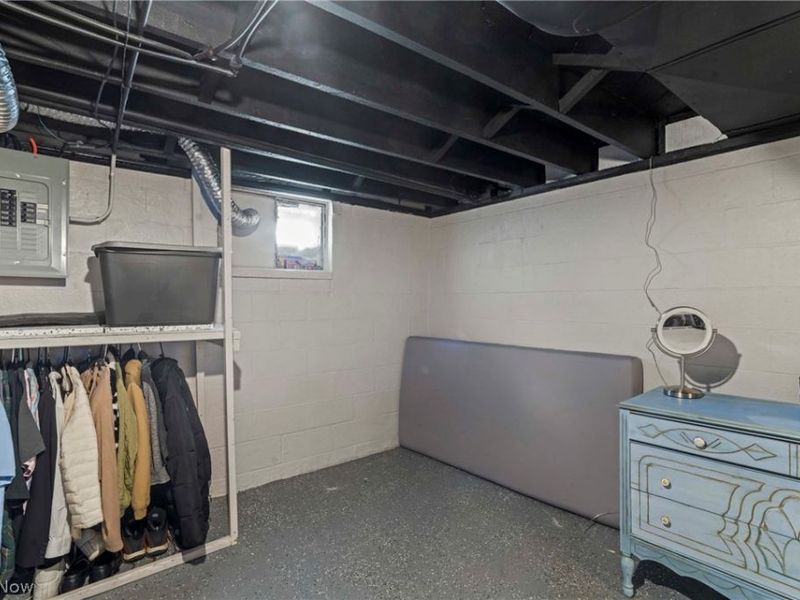 121 Princess Street, Campbell, OH 44405 Photo 41