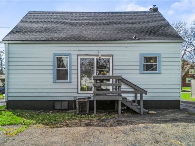 121 Princess Street, Campbell, OH 44405 Photo 5