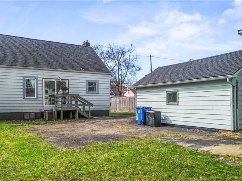 121 Princess Street, Campbell, OH 44405 Photo 6