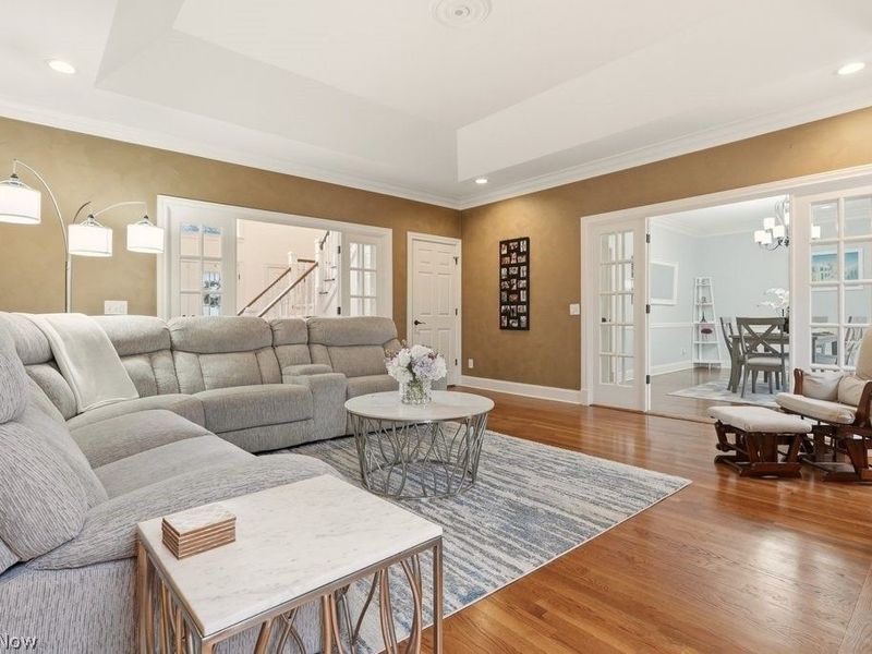 309 High Bluff , Aurora, OH 44202 Photo 12