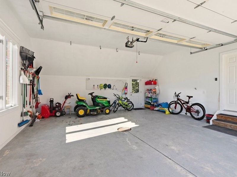 309 High Bluff , Aurora, OH 44202 Photo 44