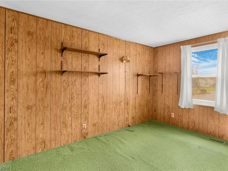 1077 S Diamond Street , Ravenna, OH 44266 Photo 14