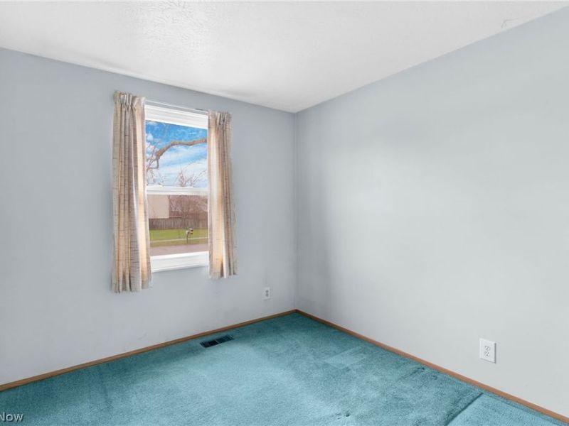 1077 S Diamond Street , Ravenna, OH 44266 Photo 16