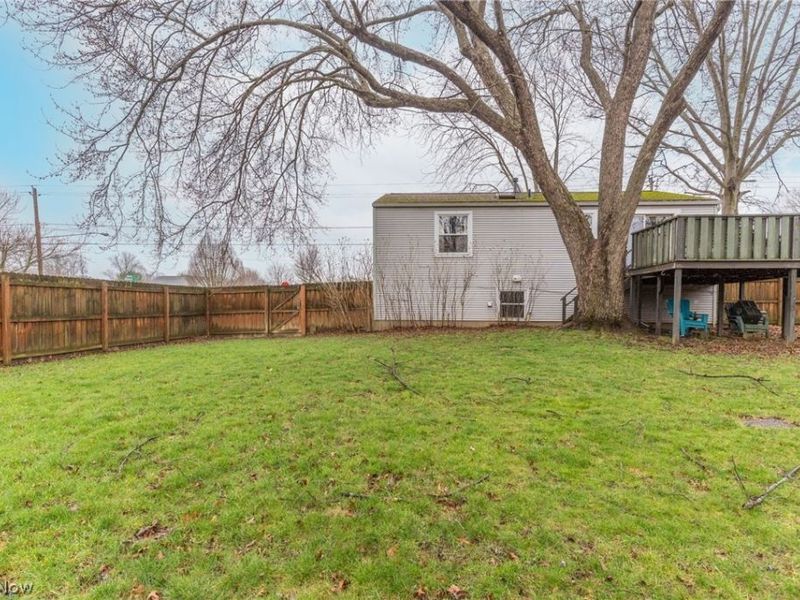 1077 S Diamond Street , Ravenna, OH 44266 Photo 23