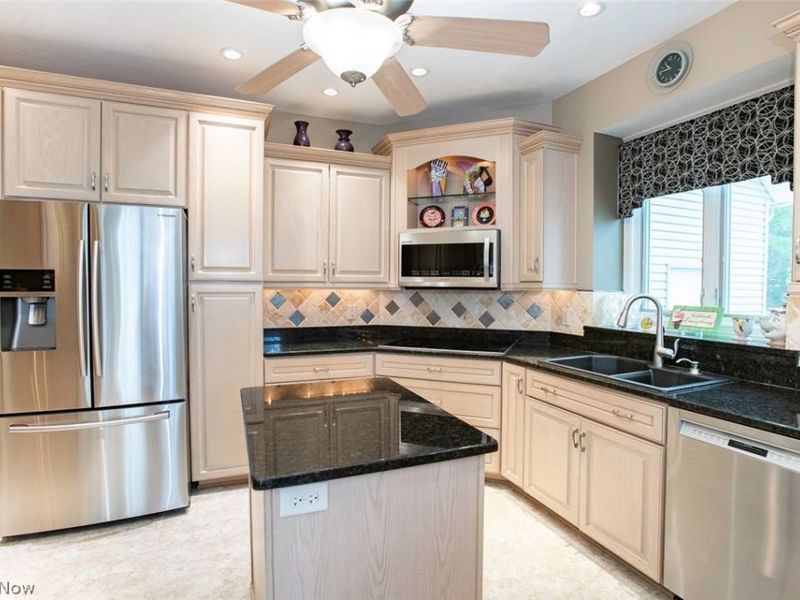 1783 Hawksledge Court, Hinckley, OH 44233 Photo 11