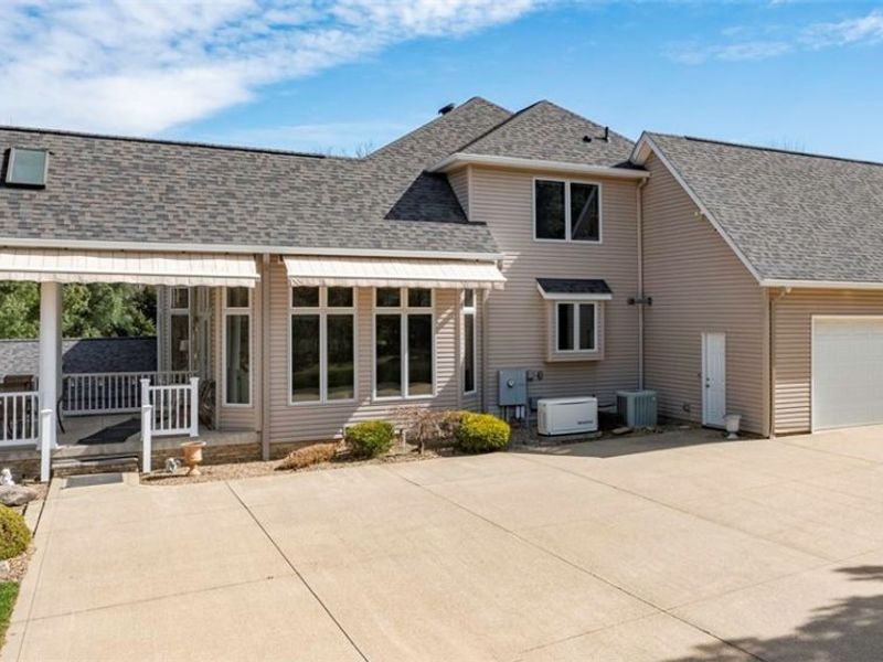 1783 Hawksledge Court, Hinckley, OH 44233 Photo 3