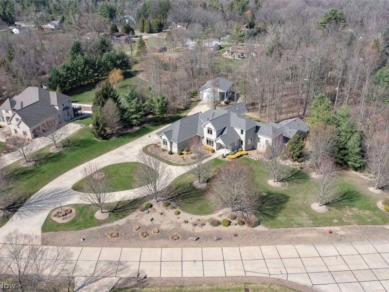 1783 Hawksledge Court, Hinckley, OH 44233 Photo 6