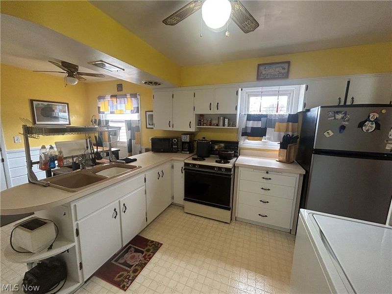 22210 Haber Drive , Westlake, OH 44126 Photo 11