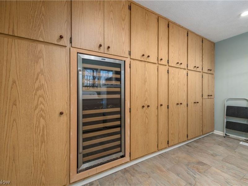 22 Hidden Valley , Rocky River, OH 44116 Photo 18