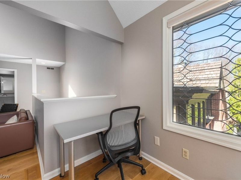 22 Hidden Valley , Rocky River, OH 44116 Photo 29