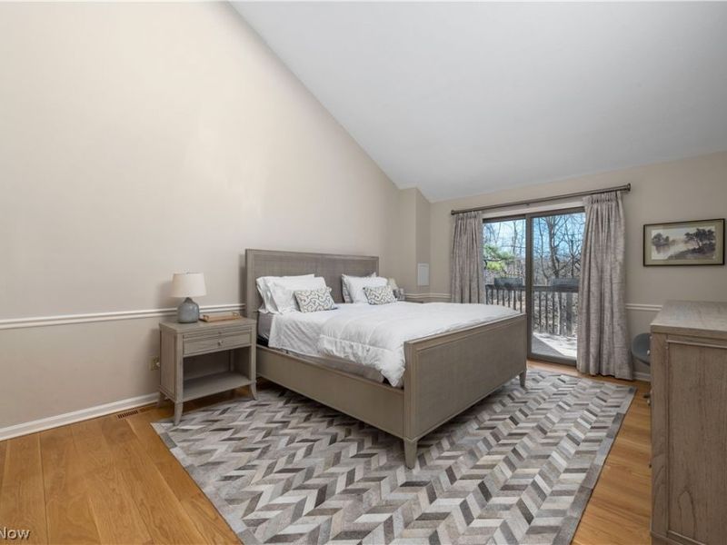 22 Hidden Valley , Rocky River, OH 44116 Photo 30