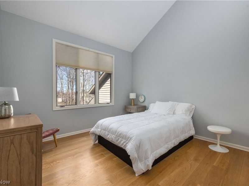 22 Hidden Valley , Rocky River, OH 44116 Photo 39