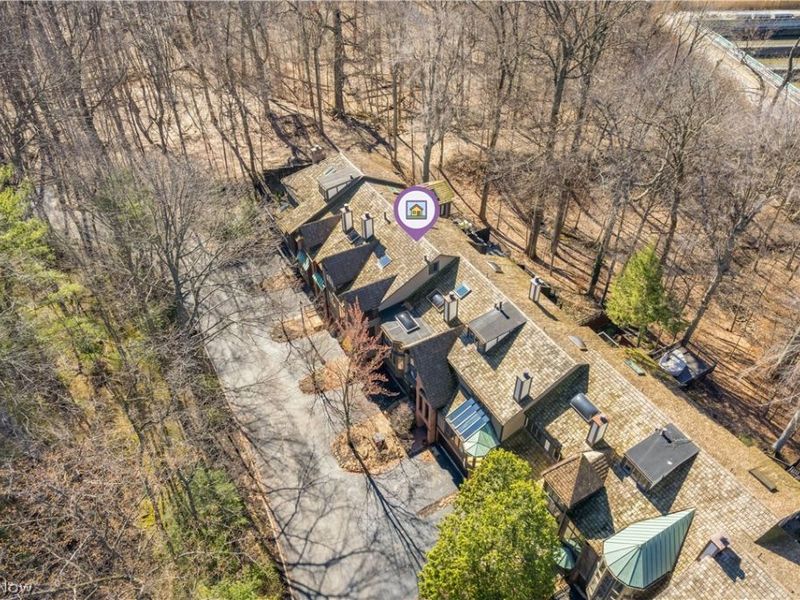 22 Hidden Valley , Rocky River, OH 44116 Photo 44