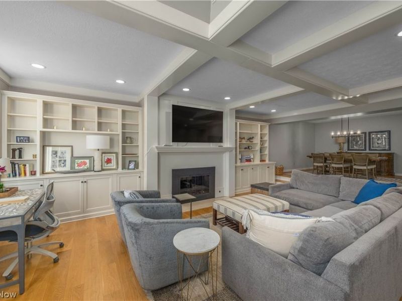 22 Hidden Valley , Rocky River, OH 44116 Photo 7