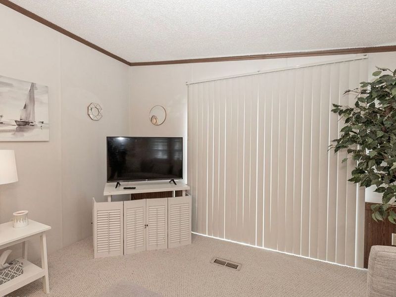 156 Ashwood Drive , Elyria, OH 44035 Photo 17