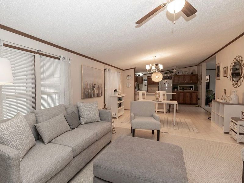 156 Ashwood Drive , Elyria, OH 44035 Photo 18