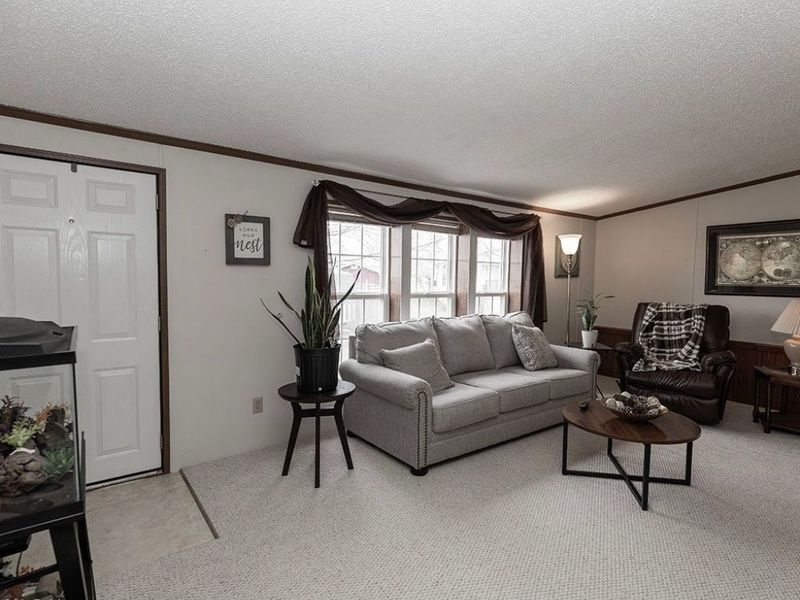 156 Ashwood Drive , Elyria, OH 44035 Photo 29