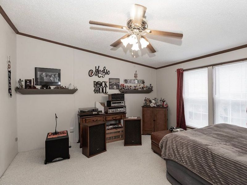 156 Ashwood Drive , Elyria, OH 44035 Photo 31