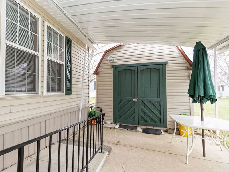 156 Ashwood Drive , Elyria, OH 44035 Photo 42