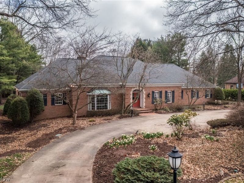 1756 Dunbarton Avenue NW, Canton, OH 44708 Photo 2