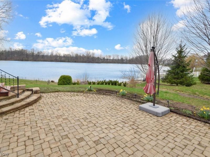 5050 Lake Point Court , Stow, OH 44224 Photo 4