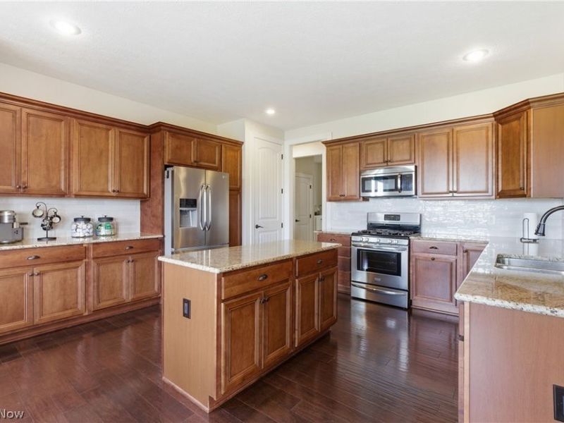 613 U S Grant Street, Lagrange, OH 44050 Photo 9