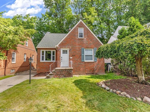 3551 Meadowbrook Boulevard , Cleveland Heights, OH 44118