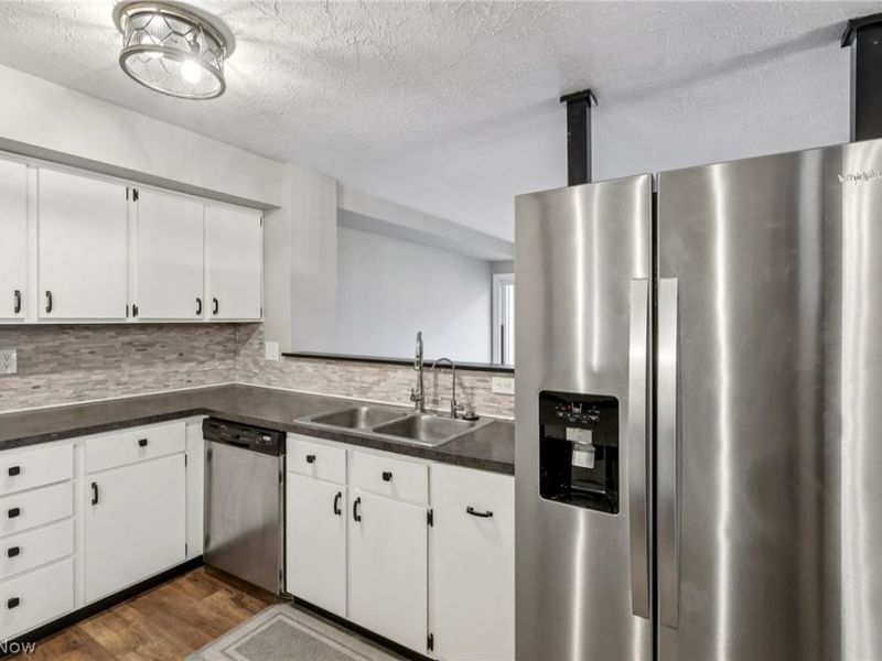 53 Landings Way , Avon Lake, OH 44012 Photo 17