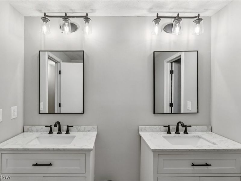 53 Landings Way , Avon Lake, OH 44012 Photo 32