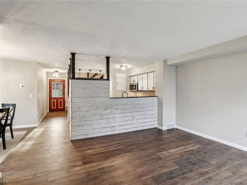 53 Landings Way , Avon Lake, OH 44012 Photo 5