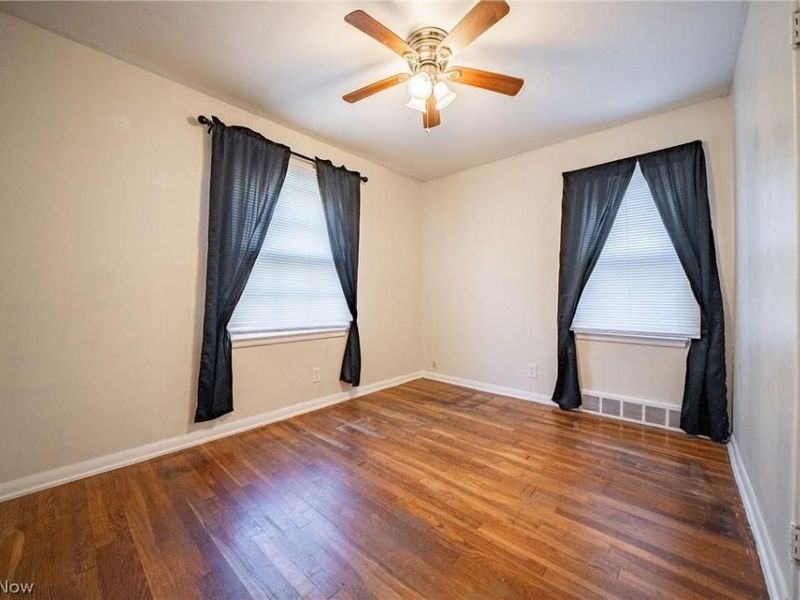 12613 Milligan Avenue , Cleveland, OH 44135 Photo 10