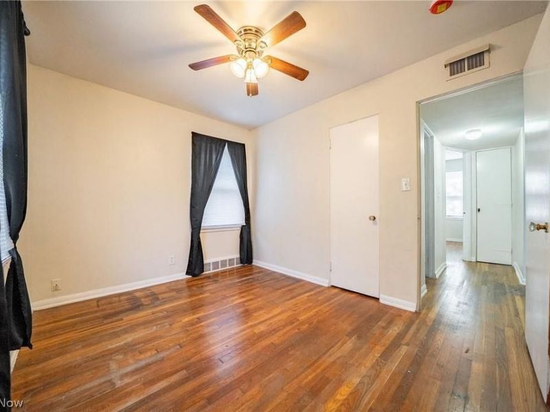 12613 Milligan Avenue , Cleveland, OH 44135 Photo 9