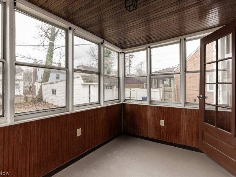 3668 Grosvenor Road , Cleveland Heights, OH 44118 Photo 17