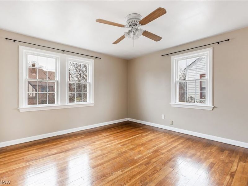 3668 Grosvenor Road , Cleveland Heights, OH 44118 Photo 9