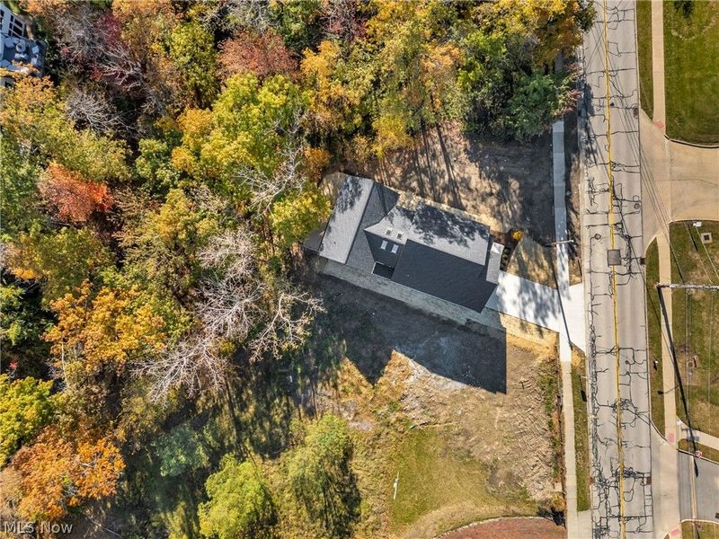 479 Cahoon Road, Bay Village, OH 44140 Photo 2