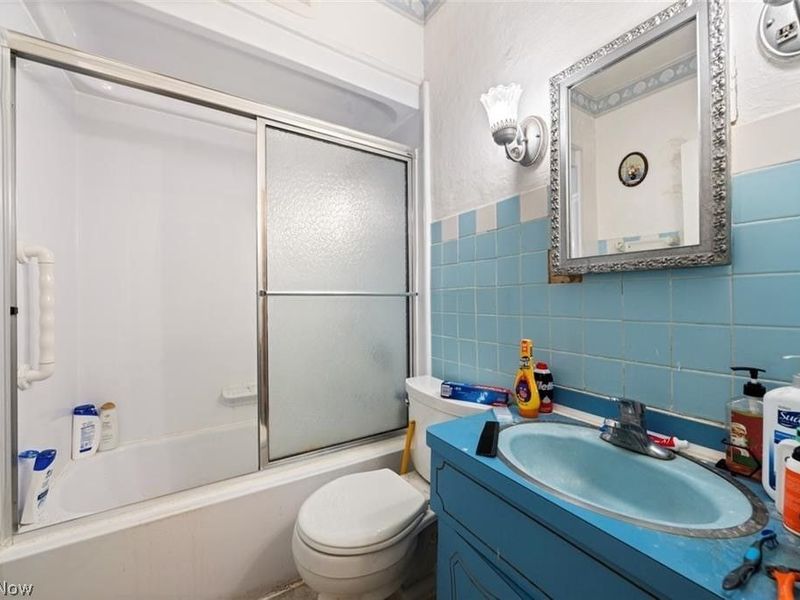 11224 Parkview Avenue, Cleveland, OH 44104 Photo 10