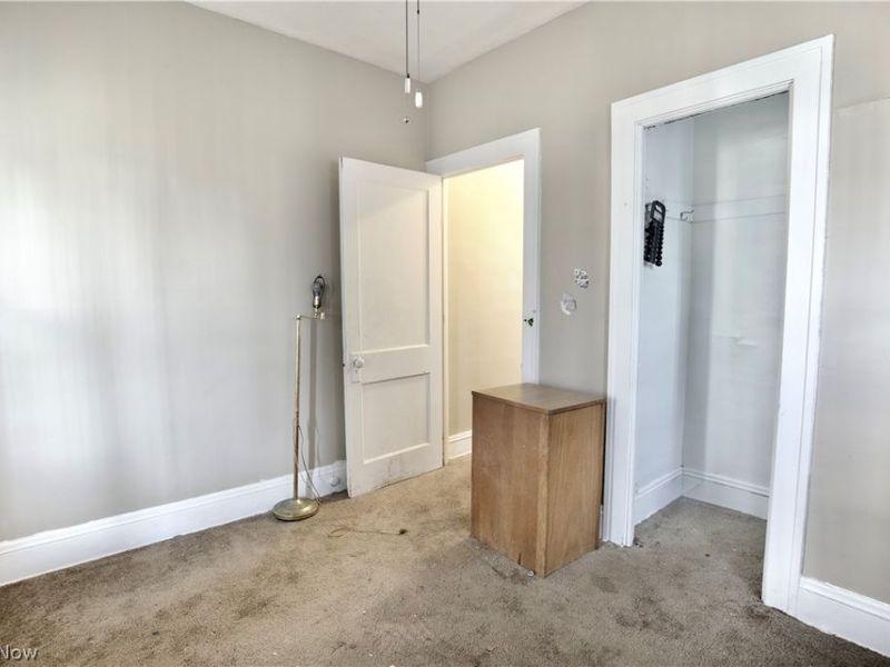 11224 Parkview Avenue , Cleveland, OH 44104 Photo 13