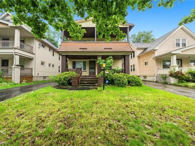 11224 Parkview Avenue, Cleveland, OH 44104 Photo 2
