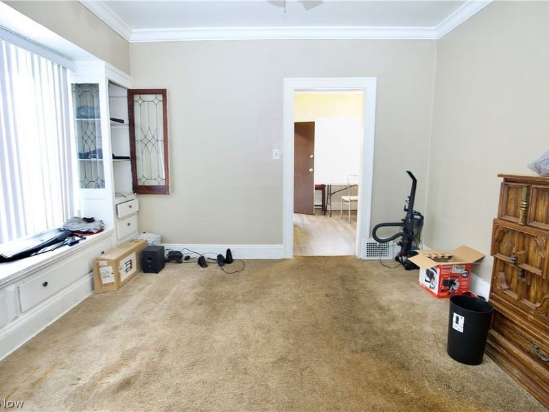 11224 Parkview Avenue, Cleveland, OH 44104 Photo 5